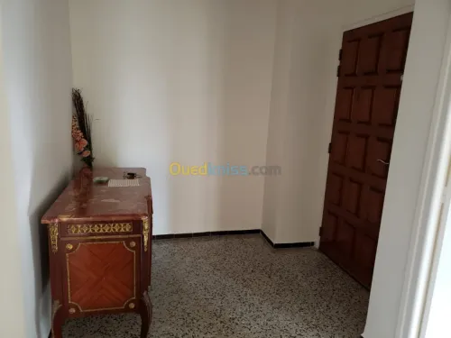 Location Appartement F3 Alger Hydra