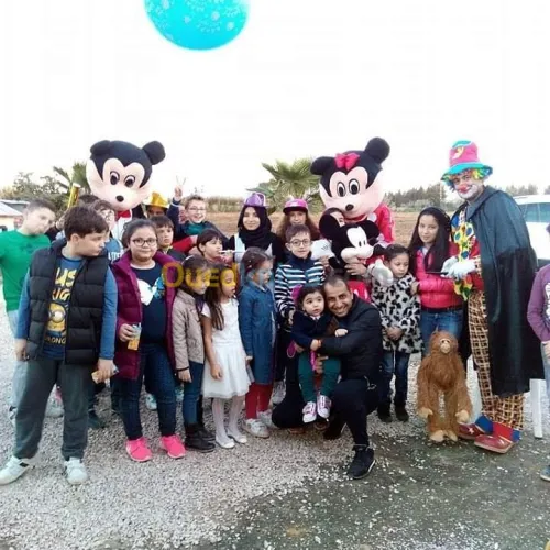 Clown Magicien Marionnettes Mascottes 