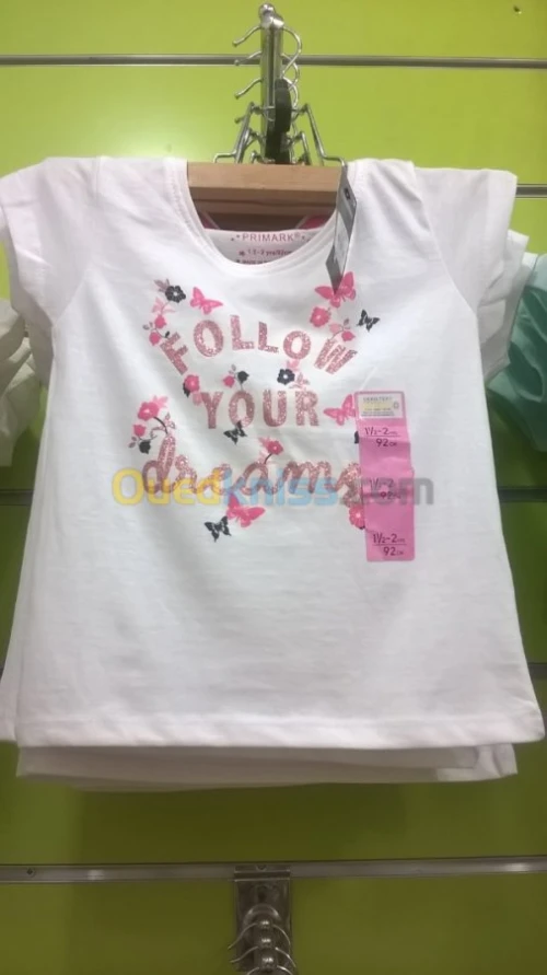 T-shirts et ensembles T-shirt & short 