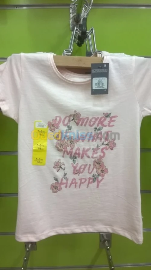 T-shirts et ensembles T-shirt & short 