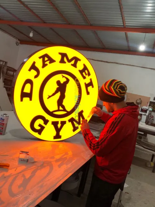 panneaux pub , enseigne lumineuse