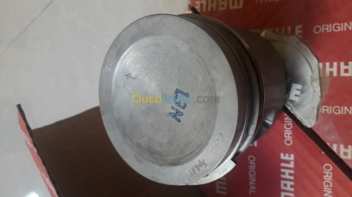 Cylindrie Audi diametre alésage 75,51 