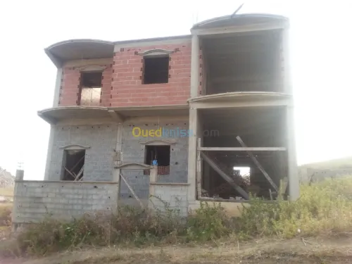 Vente Carcasse Constantine Hamma bouziane