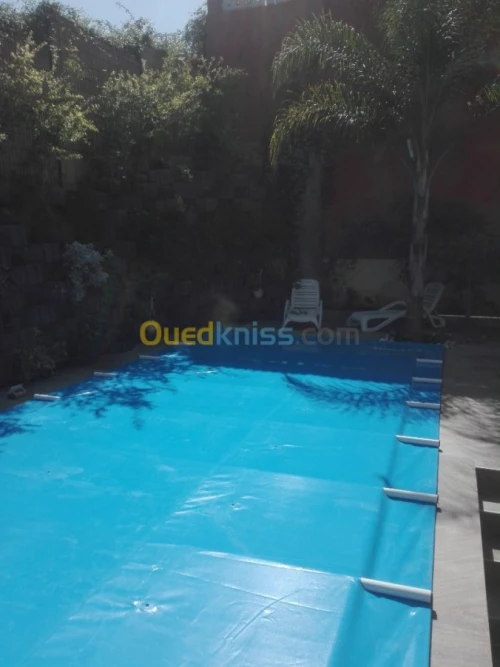 Couverture piscine bâche 