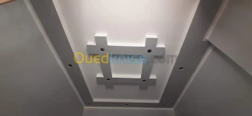 Placoplâtre.pvc.spott