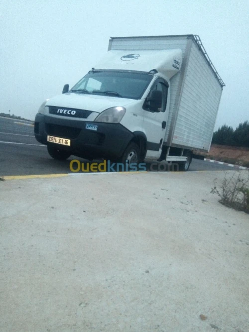 Transport est deménagement