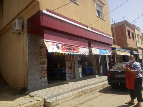 Façade publicitaire et décoration