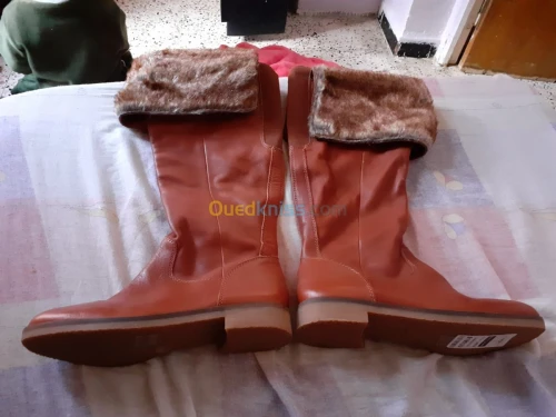 لشتاء دافيء بوت جديد من كندا