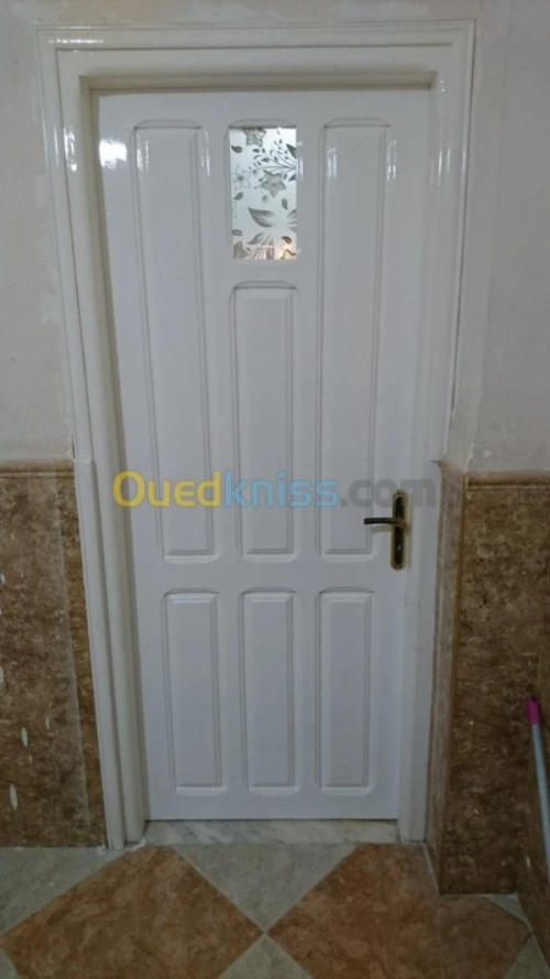 Fabrication de chambres et cuisines ..