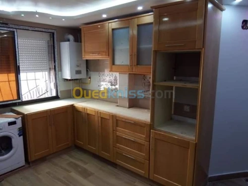 Fabrication de chambres et cuisines ..