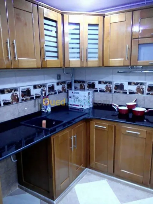 Fabrication de chambres et cuisines ..