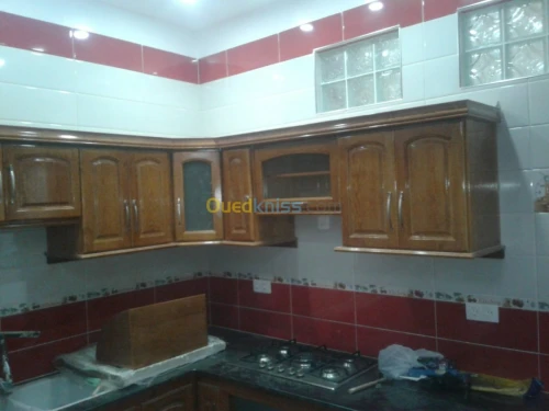 Fabrication de chambres et cuisines ..