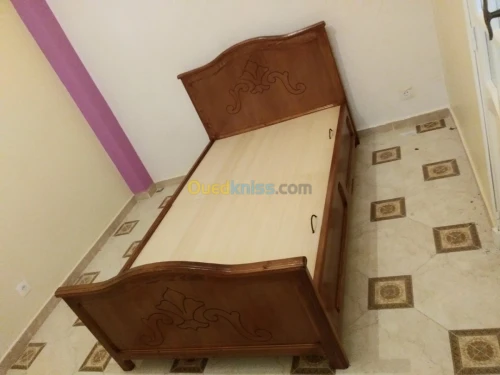 Fabrication de chambres et cuisines ..