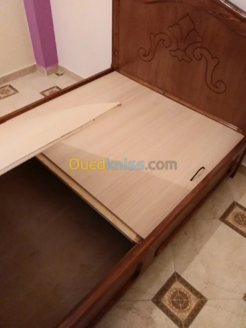 Fabrication de chambres et cuisines ..