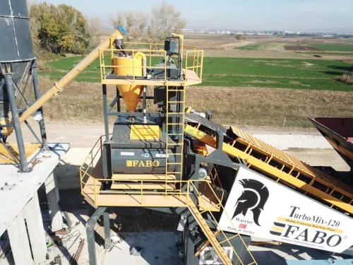 CENTRALE A BETON MOBILDE DE 120m3/h