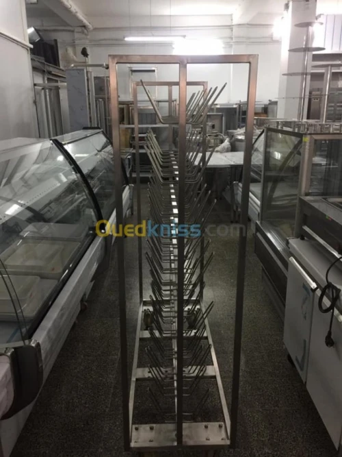 chariot de volaille et table en inox @