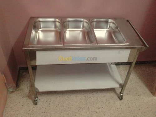 chariot de volaille et table en inox @