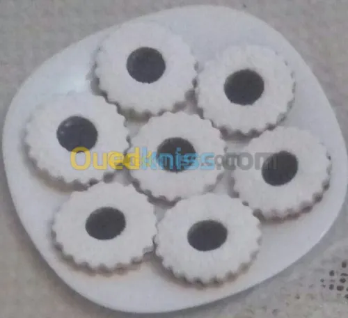 confection gâteaux secs et mini salés 