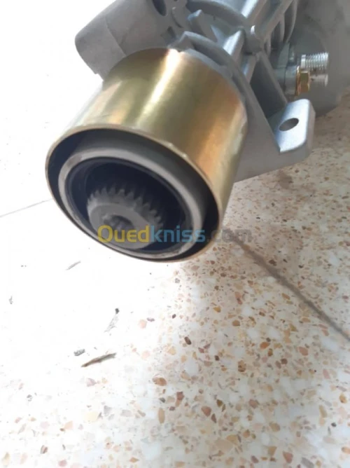 BOITE A VITESSE ISUZU D-MAX 2.5