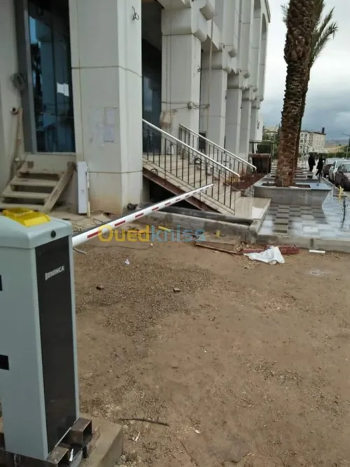 Montage rideaux electrique