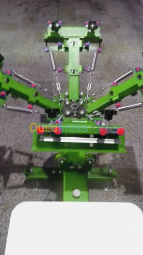 (الة طباعة السيريغرافي (طباعة حريرية