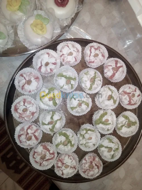 GATEAUX ET CAKES DISIGN