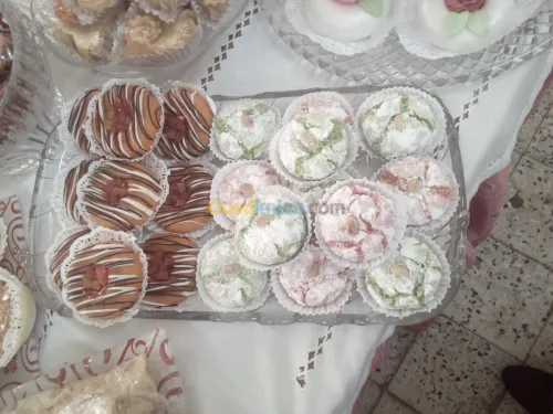 GATEAUX ET CAKES DISIGN