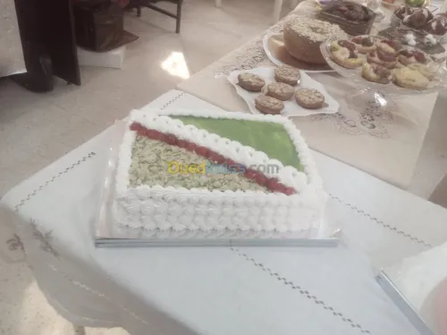 GATEAUX ET CAKES DISIGN