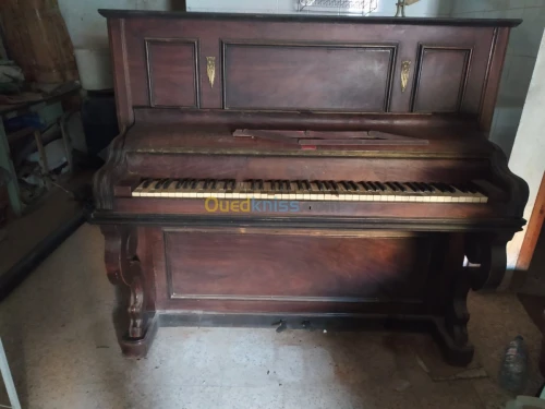 Piano vintage 