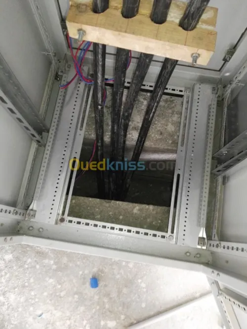 TRAVAUX D'ÉLECTRICITÉ ET GAZ