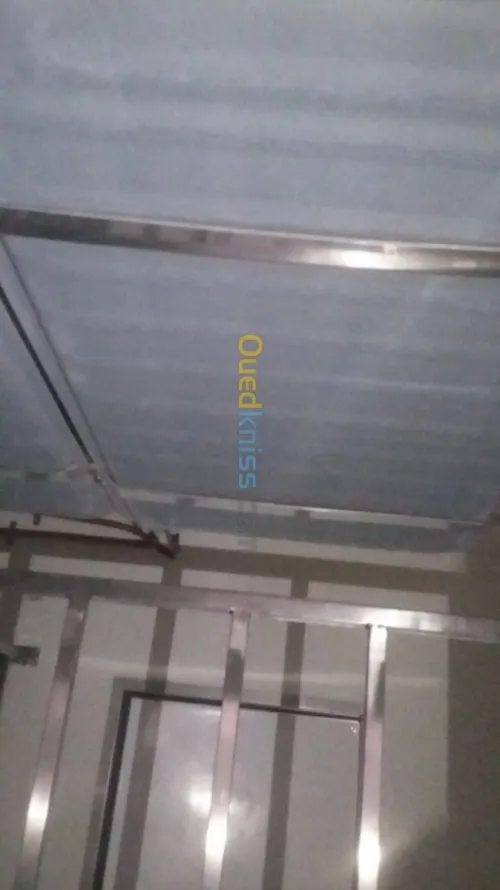 Fabrication de la carrosserie frigorif