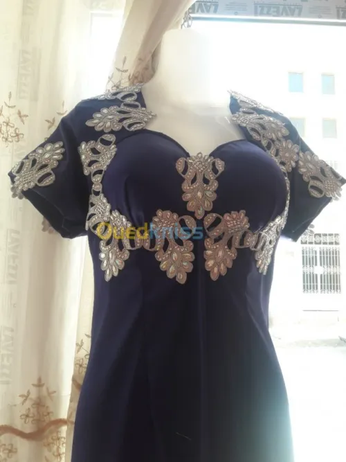 خياطة جميع أنواع الملابس النسائية