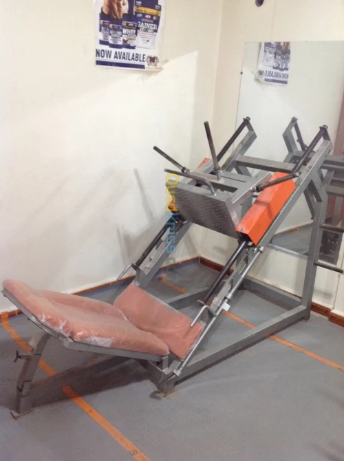  salle musculation complète AGES 2015
