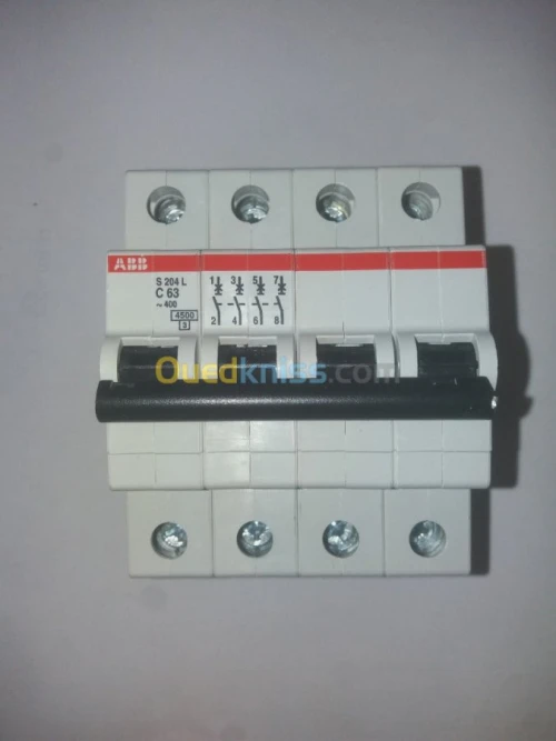Disjoncteur ABB 63A MCB 4 Pole Type C
