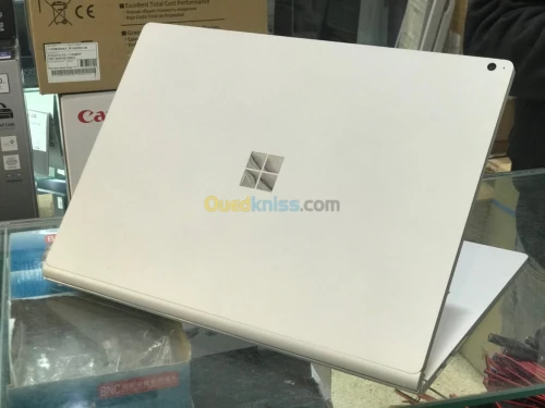 SURFACEBOOK 2 i7 8ém 16GB 1TB GTX1060 