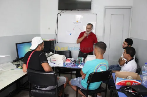 تركيب كامرات المراقبة واجهزة الانذار