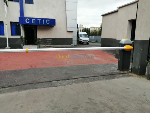 Installation des Barrieres electriques