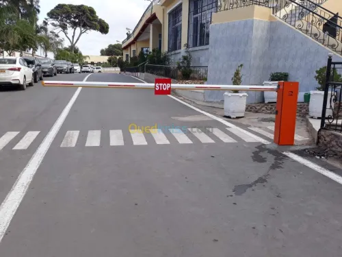 Installation des Barrieres electriques