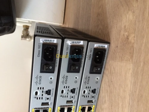 Routeur Cisco 1921 -SEC K-9