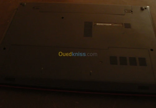 Dell/15.6/i7 5500/8Gb ram/1000Gb