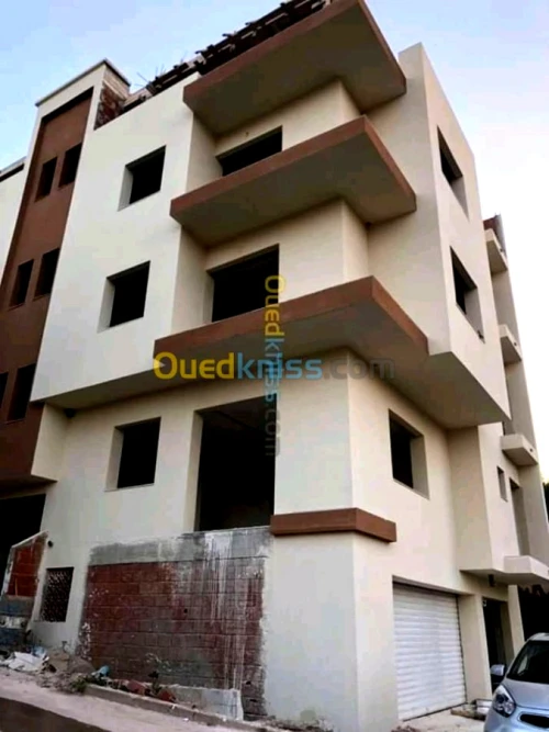 Decoration façades de monocouche