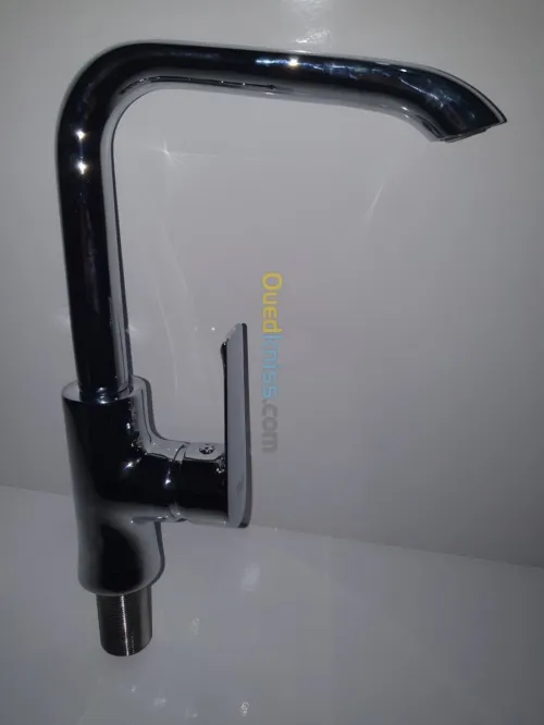 Robinetterie Mitigeur colonne douche