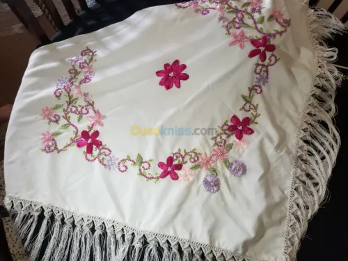 Floral broderie& accessoire de mariage