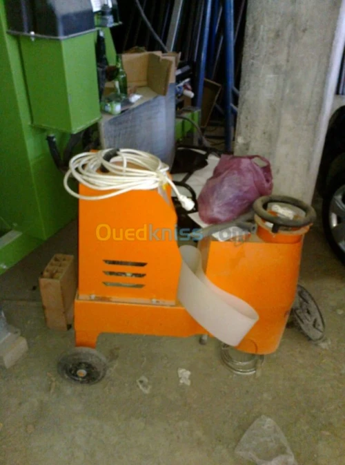 ponceuse à carrelage