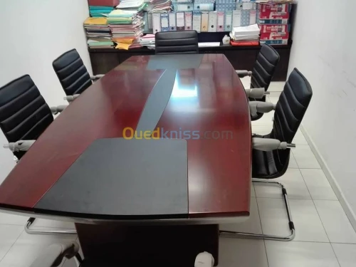 Table de réunion