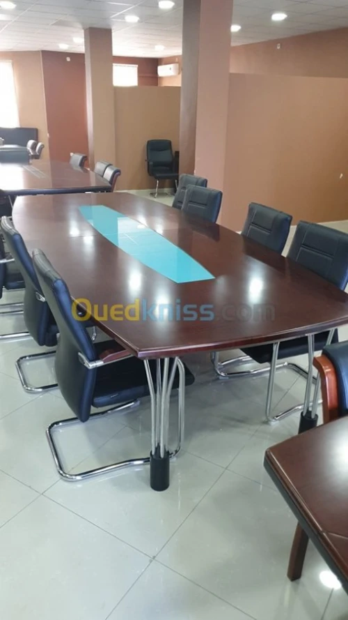 Table de réunion