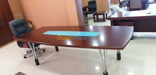 Table de réunion