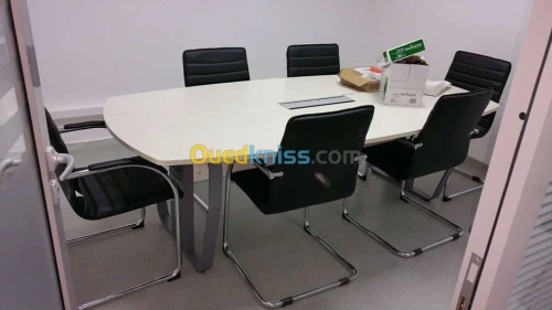 Table de réunion