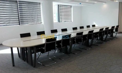 Table de réunion