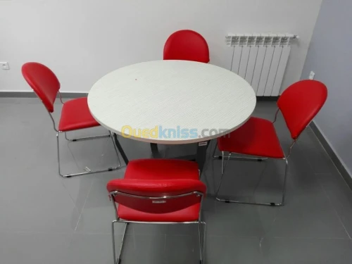 Table de réunion